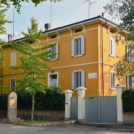 Sofia * Modena